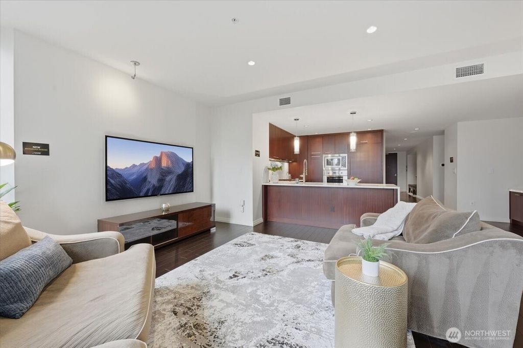 Photo of 10700 NE 4th Street #1006, Bellevue, WA 98004 (MLS # 2483461)