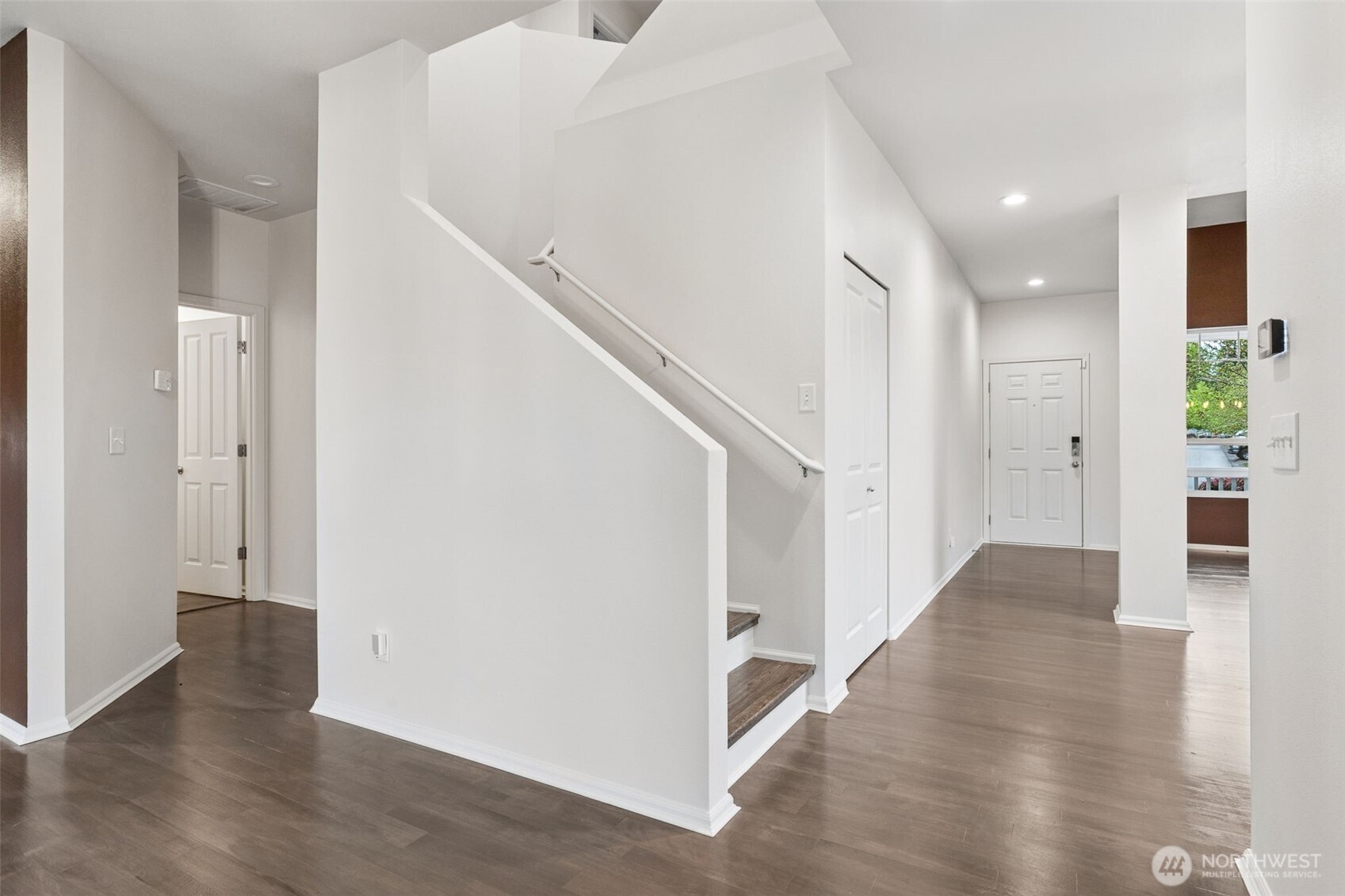 1398 Ebbets Drive SW