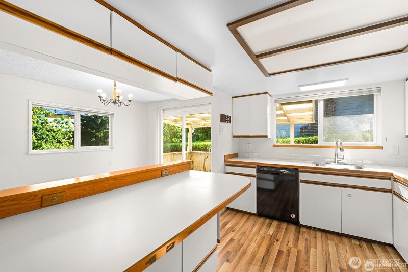 14221 SE 10th Place