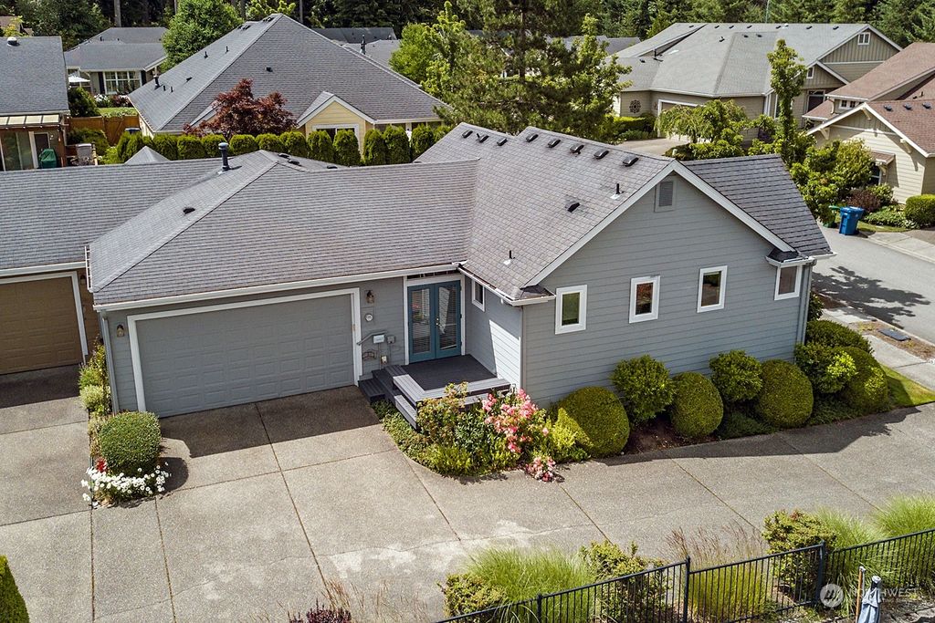 Photo of 22839 NE 132nd Place, Redmond, WA 98053 (MLS # 2142730)