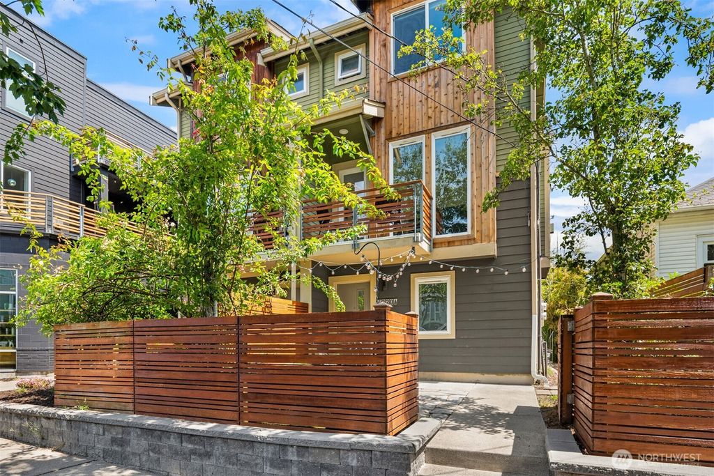 Photo of 4220 Fremont Avenue N #A, Seattle, WA 98103 (MLS # 2394782)