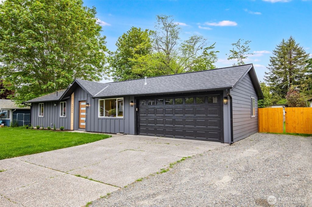 Photo of 34020 39th Avenue S, Auburn, WA 98001 (MLS # 2519869)