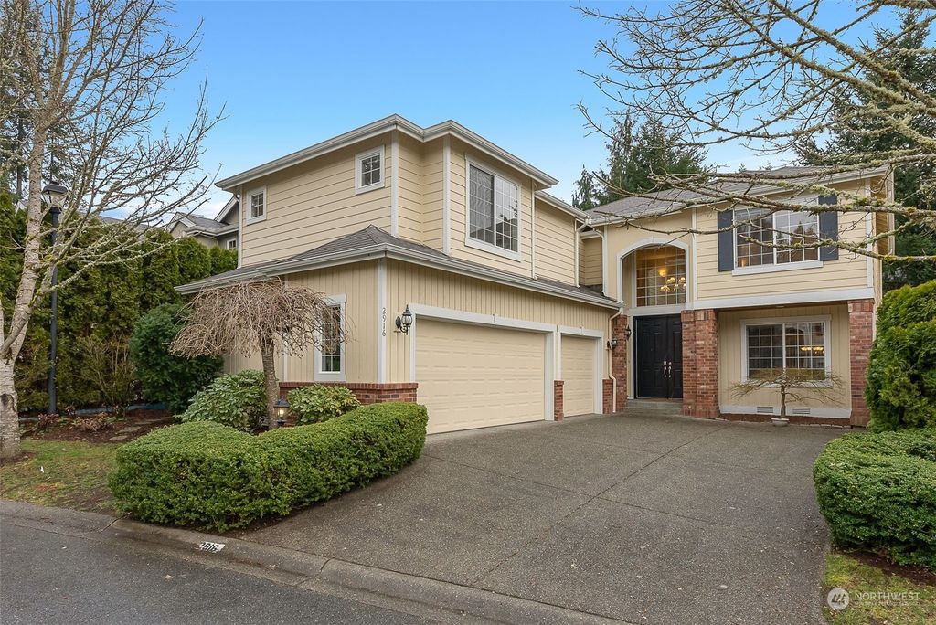 Photo of 2916 256th Court SE, Sammamish, WA 98075 (MLS # 2192939)