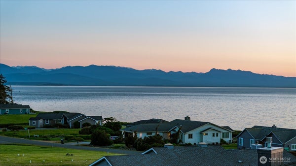 724 HACIENDA DR, COUPEVILLE, WA 98239 - Image 1b8997c2d8d2e1b4cee082dc0c38ba2b/4169805179