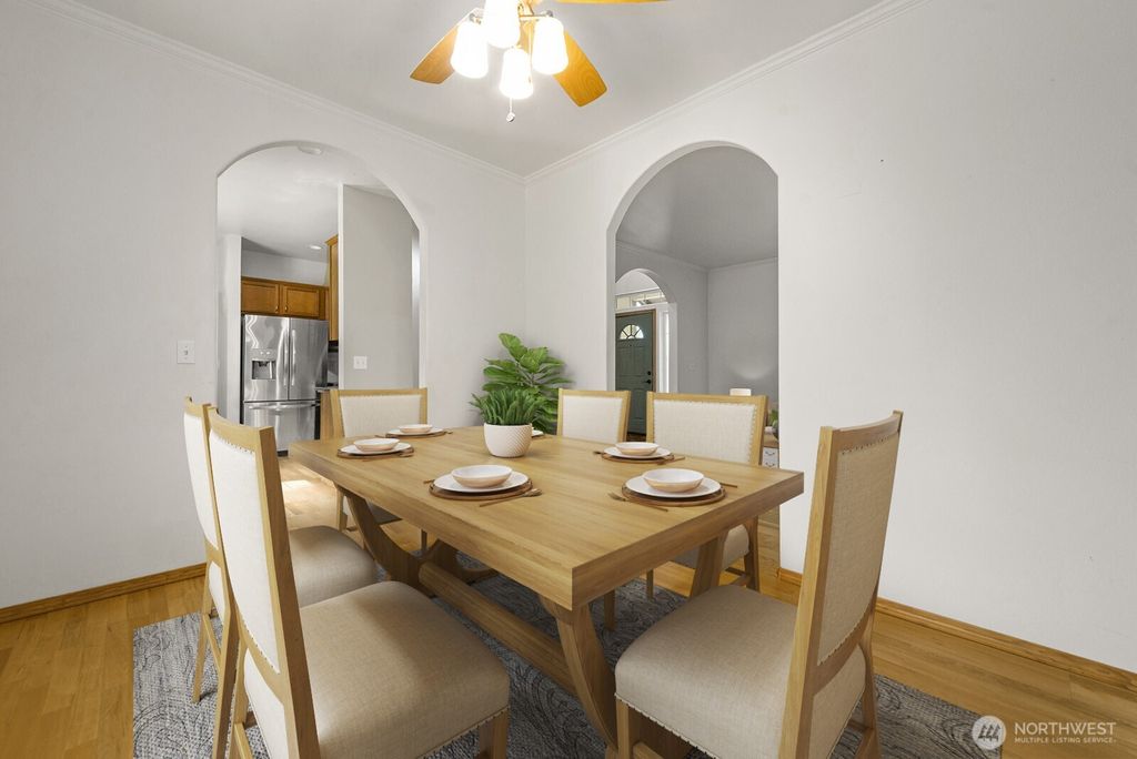 listing image 9367268246994358191