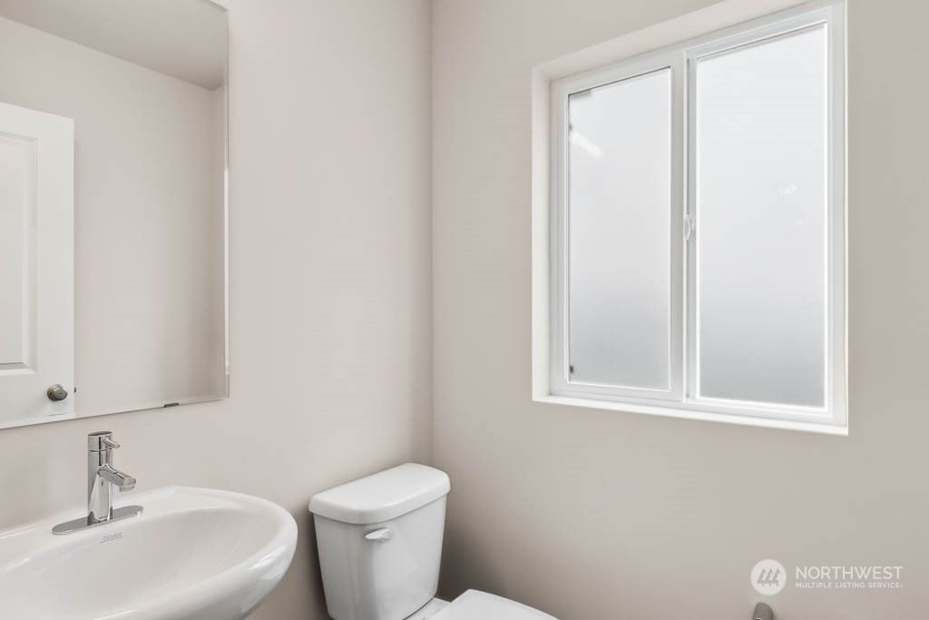 Photo of 3827 133rd Street SW, Lynnwood, WA 98087 (MLS # 2251028)