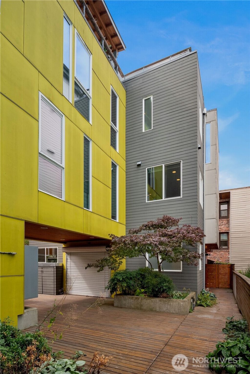 Photo of 1623 14th Avenue #E, Seattle, WA 98122 (MLS # 2429400)