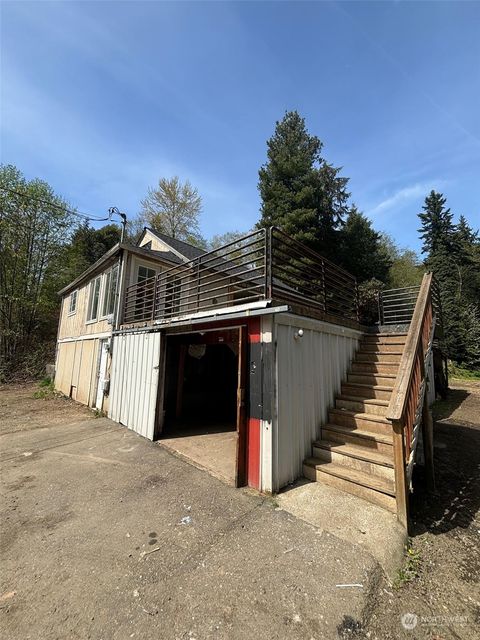 A home in Bremerton