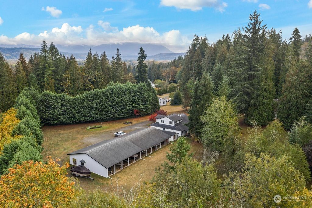 Photo of 29628 SE Issaquah-Fall City Road, Fall City, WA 98024 (MLS # 2011031)