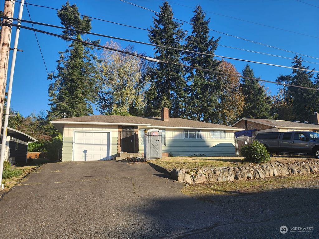 Photo of 20830 4th Avenue S, Des Moines, WA 98198 (MLS # 2016922)