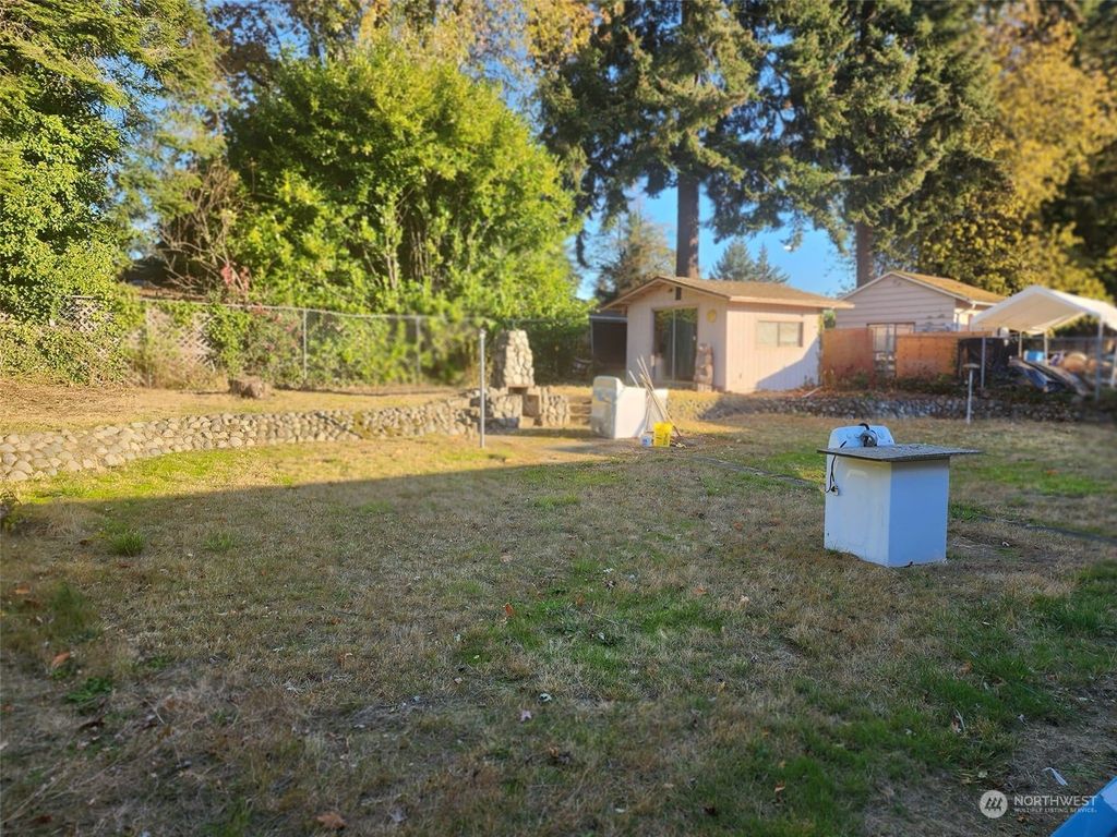 Photo of 20830 4th Avenue S, Des Moines, WA 98198 (MLS # 2016922)