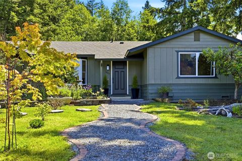 Photo of 14215 55th Avenue NE, Marysville, WA 98271 (MLS # 2539065)