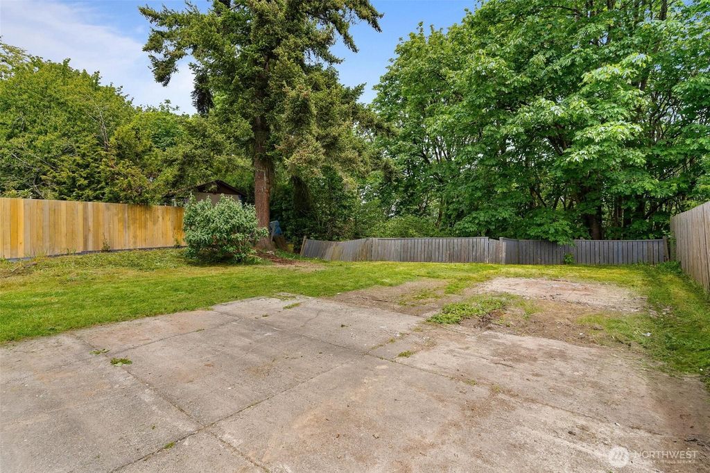 listing image 9362544521267892983