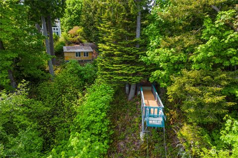 A home in Port Orchard