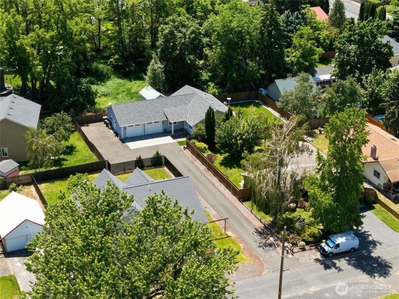 724 Juniper Street