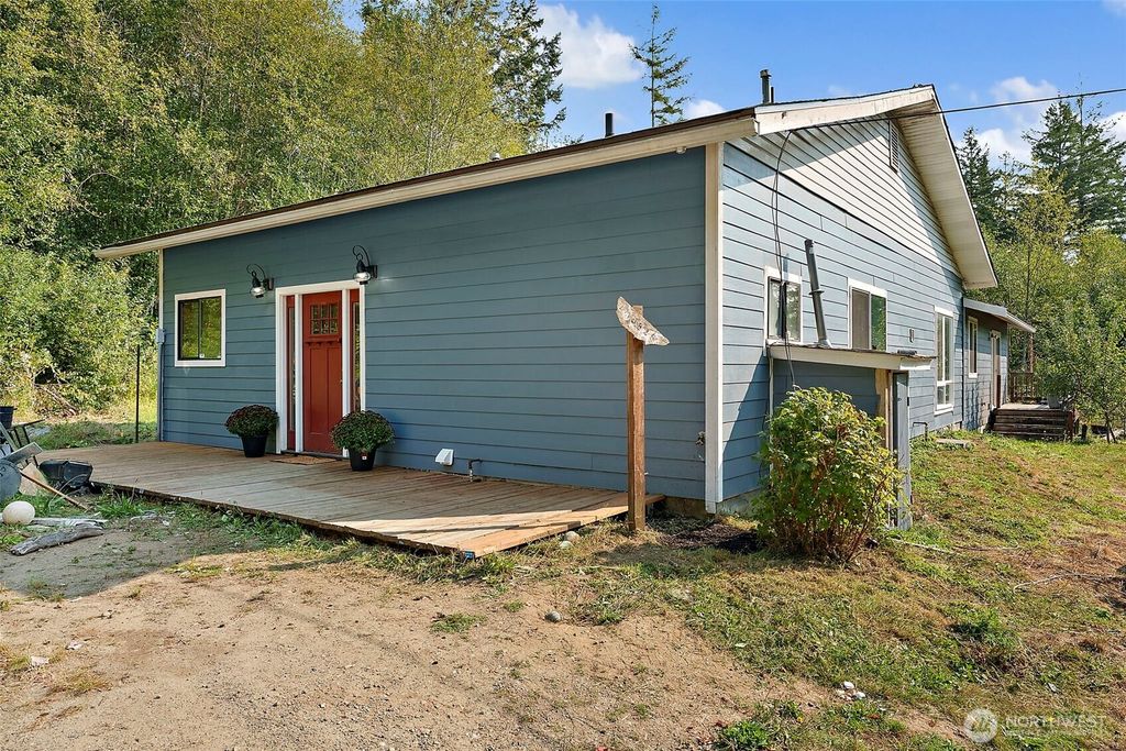 Photo of 10829 Olalla Valley Road SE, Olalla, WA 98359 (MLS # 2457459)