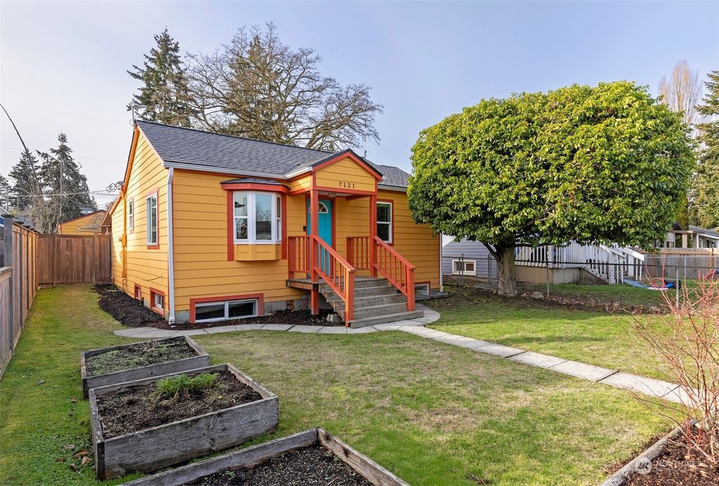 Photo of 7121 31st Avenue SW, Seattle, WA 98126 (MLS # 2034763)