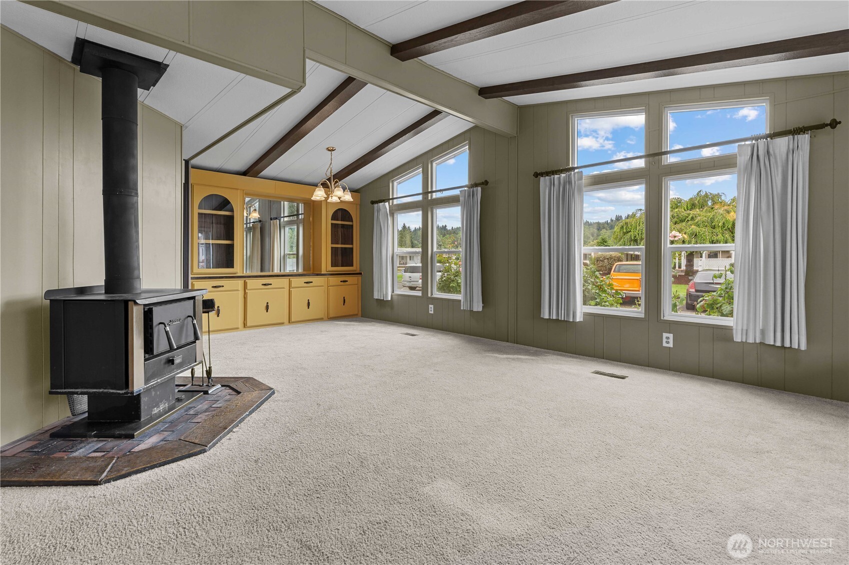 1402 22nd Street NE 446