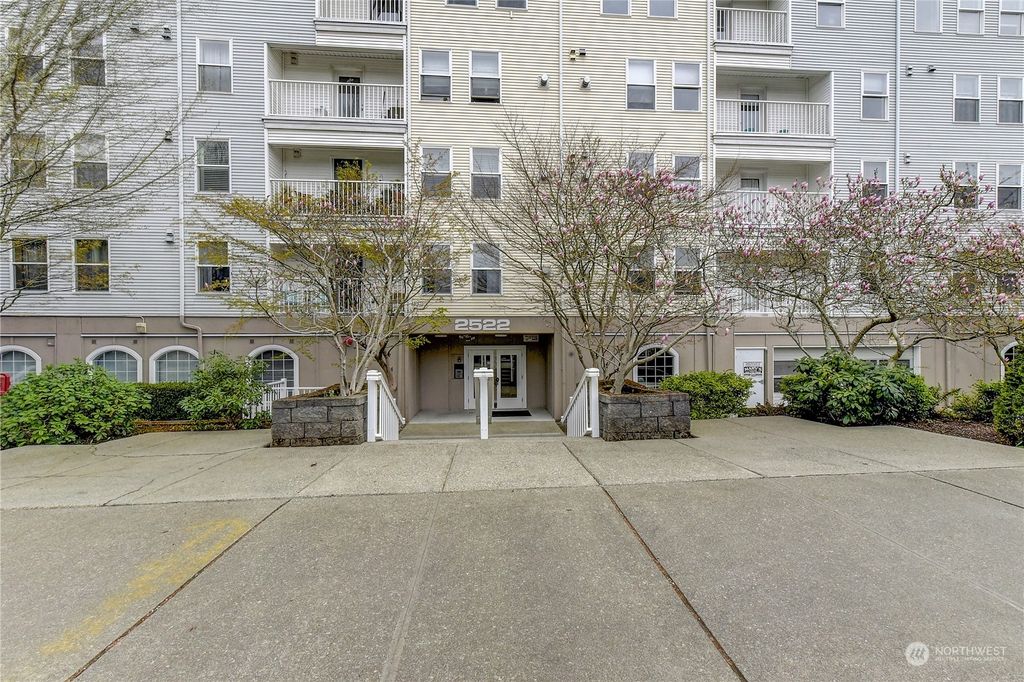 Photo of 2522 Rucker Avenue #402, Everett, WA 98201 (MLS # 2061234)