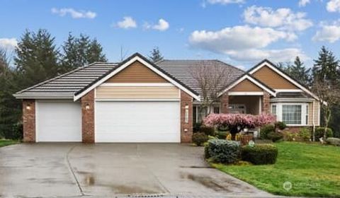 Photo of 17705 92nd Ave East Ave, Puyallup, WA 98375 (MLS # 2498448)