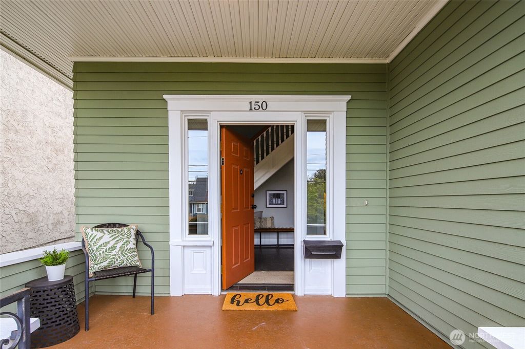 Photo of 150 27th Avenue, Seattle, WA 98122 (MLS # 2397169)