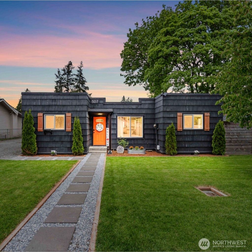 Photo of 507 Violet Meadow Street S, Tacoma, WA 98444 (MLS # 2513592)