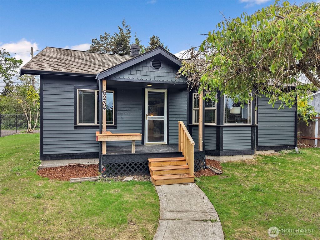 Photo of 6234 S Stevens Street, Tacoma, WA 98409 (MLS # 2519628)