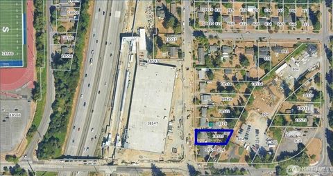 18510 8th Avenue NE Shoreline WA 98155