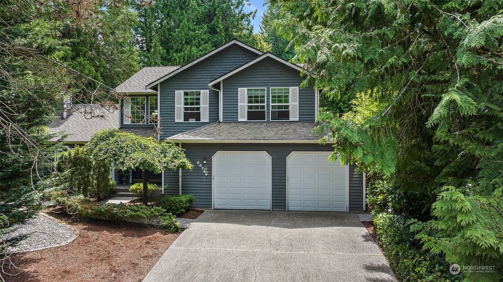 Photo of 22715 NE 25th Way, Sammamish, WA 98074 (MLS # 2136836)
