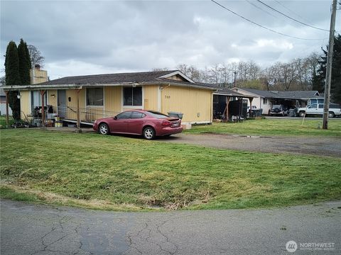 Photo of 700 Water Street, Aberdeen, WA 98520 (MLS # 2481741)