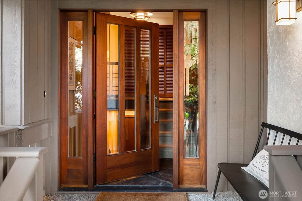 Photo of 7445 86th Avenue SE, Mercer Island, WA 98040 (MLS # 2467219)