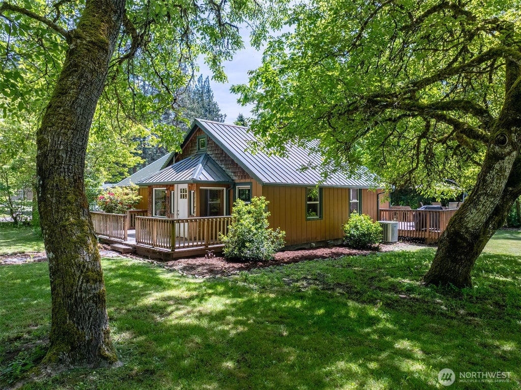 Photo of 1364 Silverbrook Road, Randle, WA 98377 (MLS # 2593332)