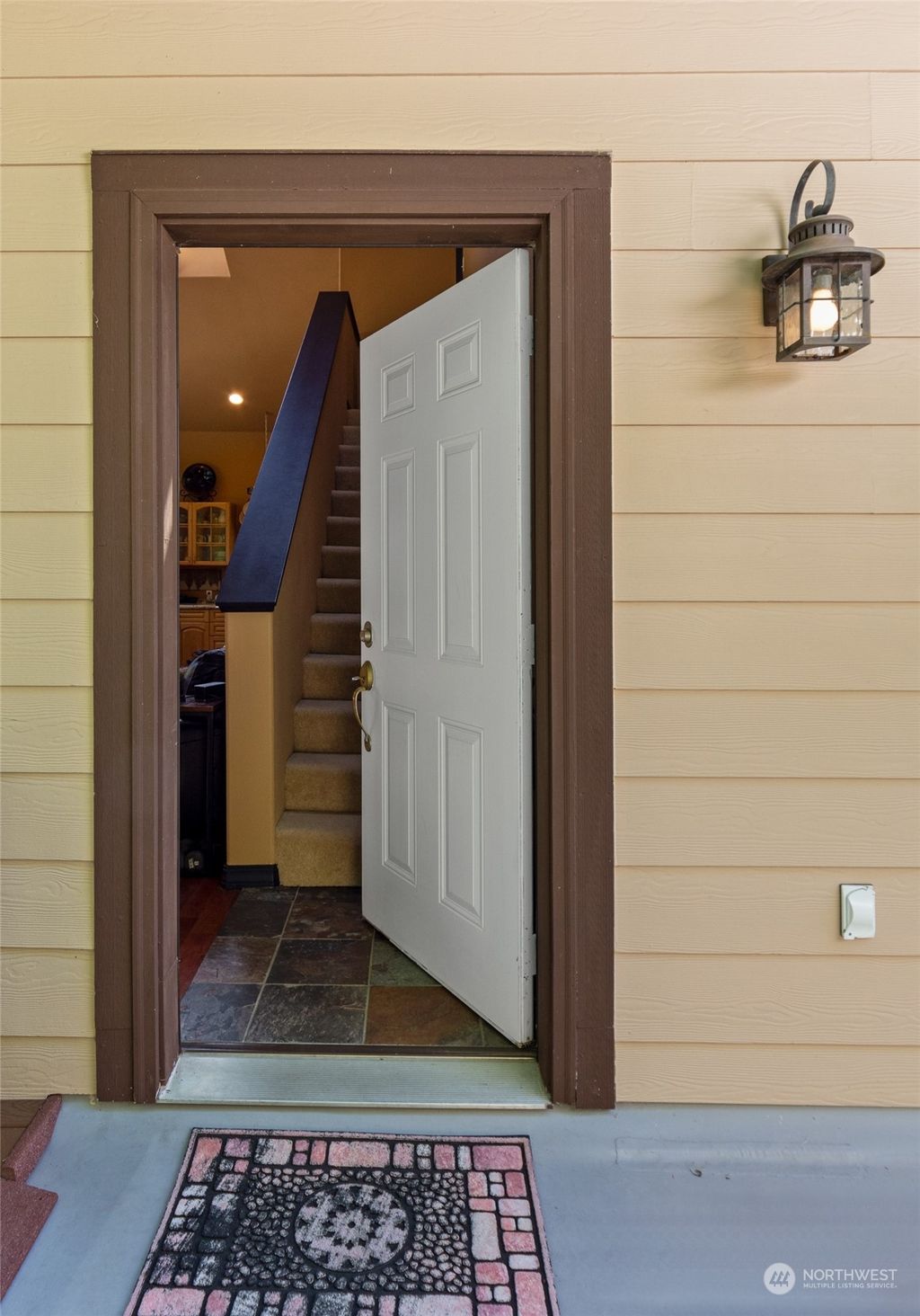 Photo of 20117 Whitechuck Place, Granite Falls, WA 98252 (MLS # 2143118)