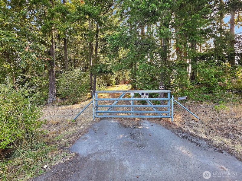 13441 Vail Road SE