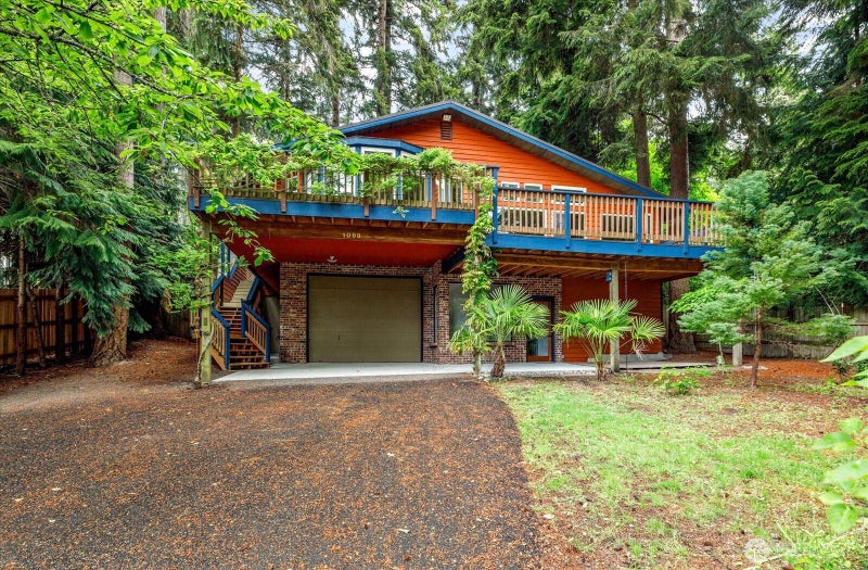 1099 Worthy Place