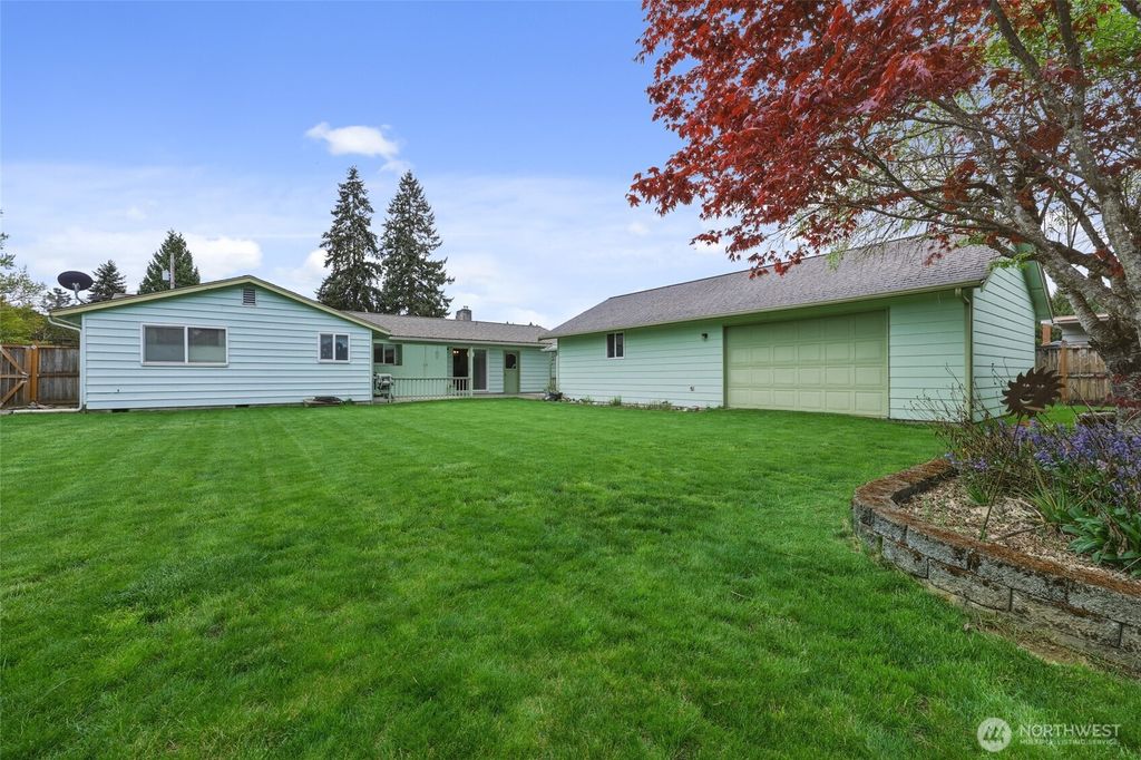 Photo of 2420 Holly Lane SE, Olympia, WA 98501 (MLS # 2515301)