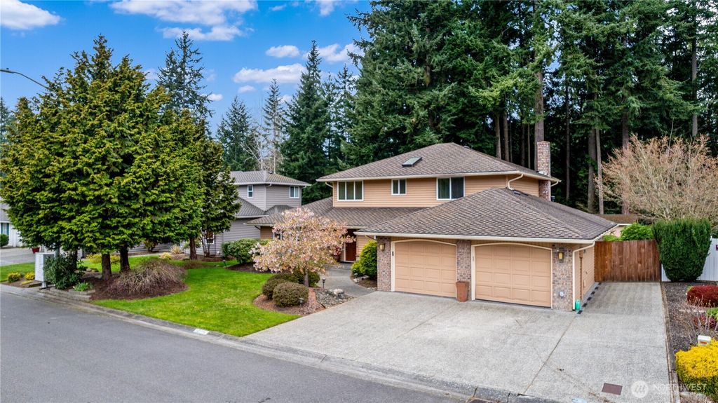 Photo of 12504 40th Avenue SE, Everett, WA 98208 (MLS # 2498146)