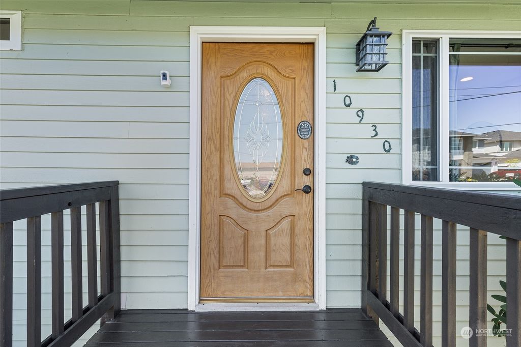 Photo of 10930 18th Street SE, Lake Stevens, WA 98258 (MLS # 2067836)