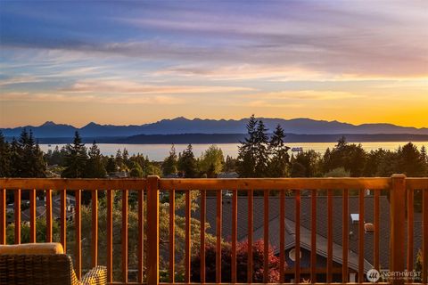 Photo of 1116 Vista Place, Edmonds, WA 98020 (MLS # 2527909)