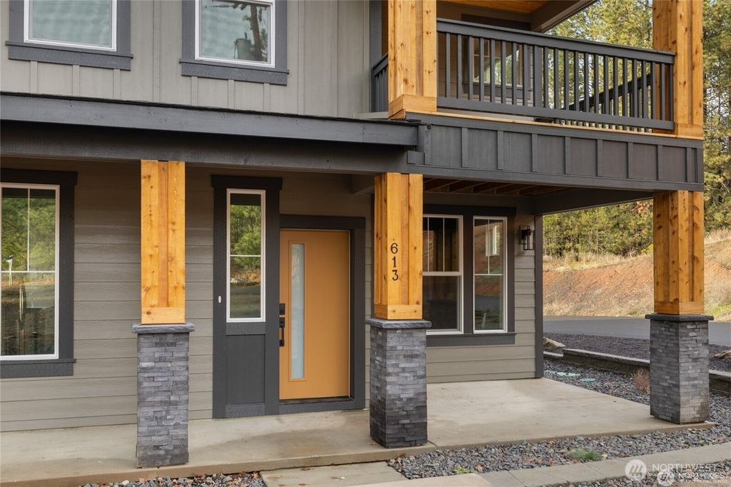 Photo of 613 Compass (Lot 21) Place, Cle Elum, WA 98922 (MLS # 2538304)