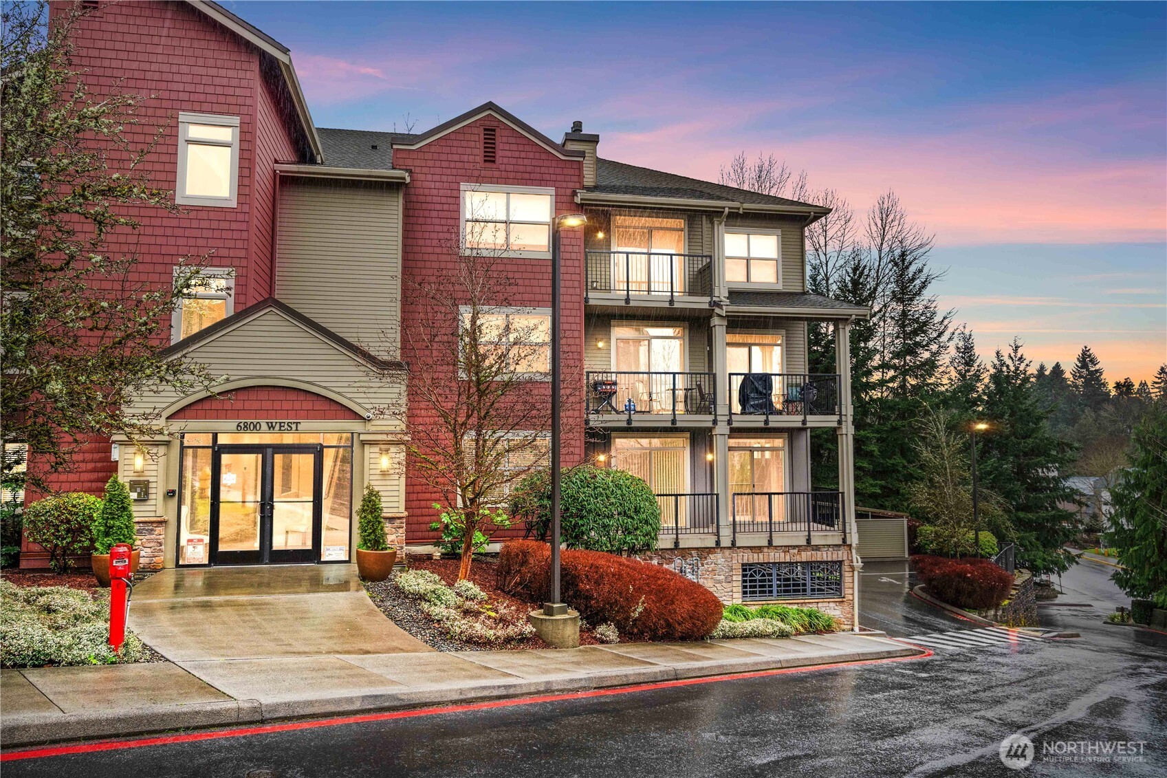 6800 132nd Place SE W104