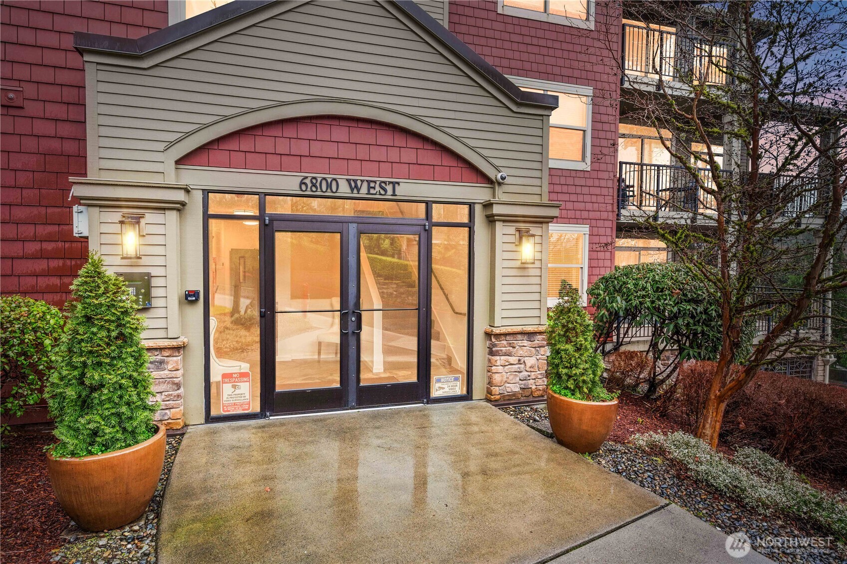 6800 132nd Place SE W104