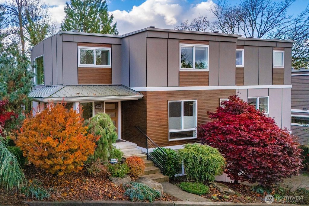Photo of 1207 2nd Avenue, Kirkland, WA 98033 (MLS # 2324751)
