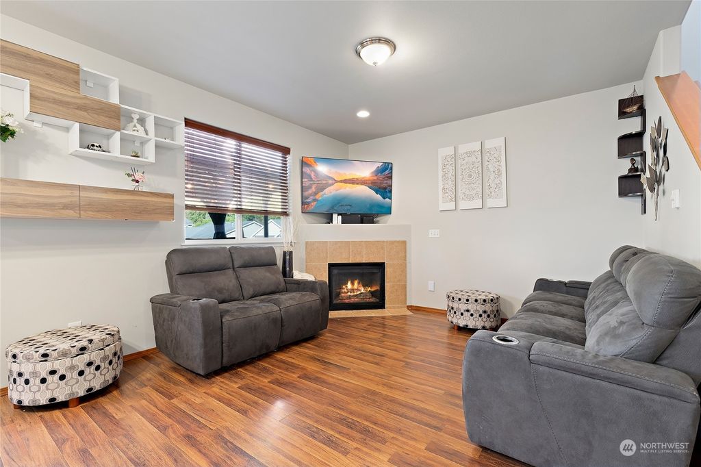 Photo of 8569 82nd Street NE, Marysville, WA 98270 (MLS # 2201808)