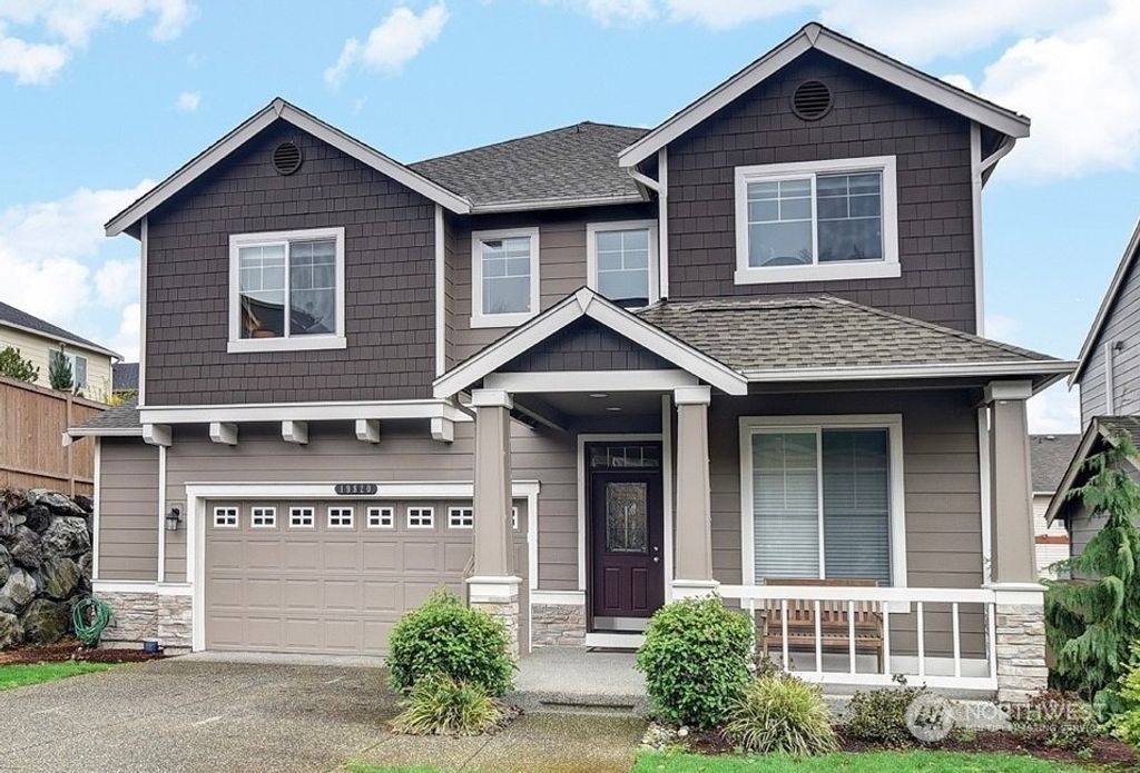 Photo of 19820 77th Place NE, Kenmore, WA 98028 (MLS # 2200886)