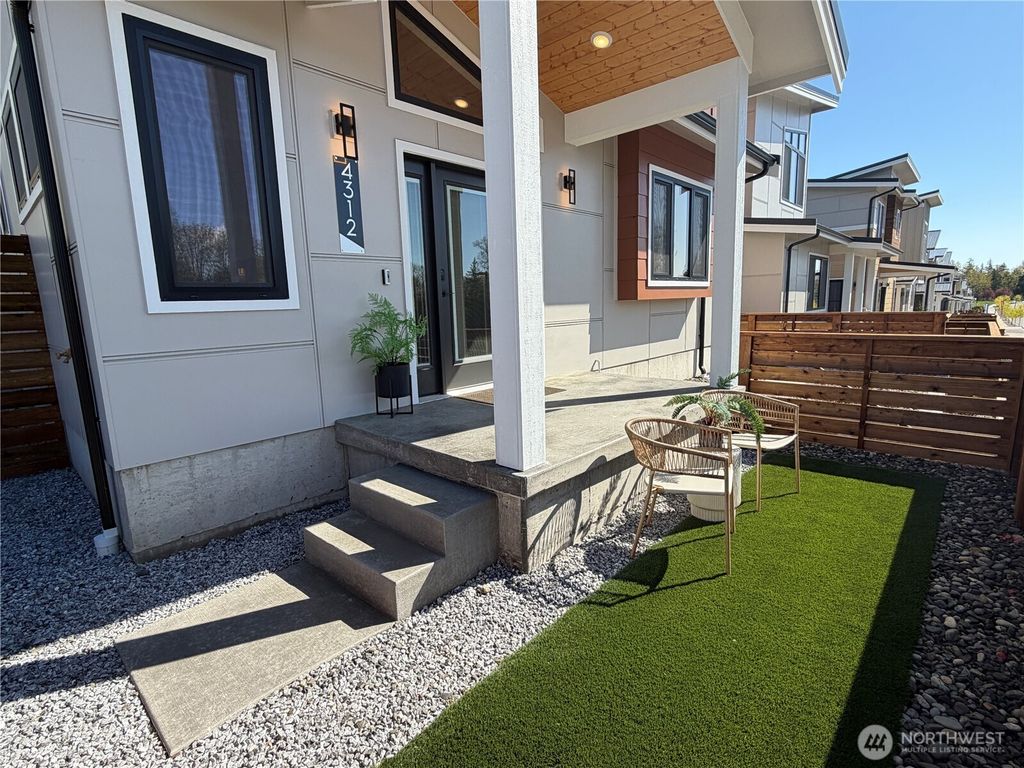 Photo of 4312 Creston Way, Bellingham, WA 98226 (MLS # 2509320)