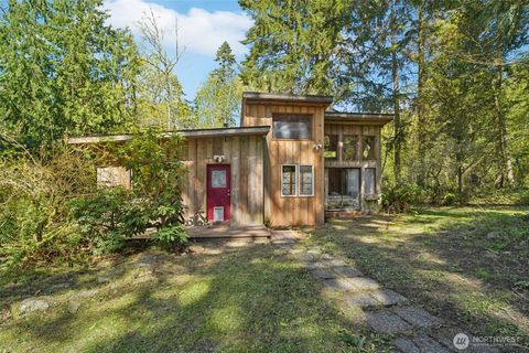 Photo of 1830 Amber View Place, Camano Island, WA 98282 (MLS # 2508613)
