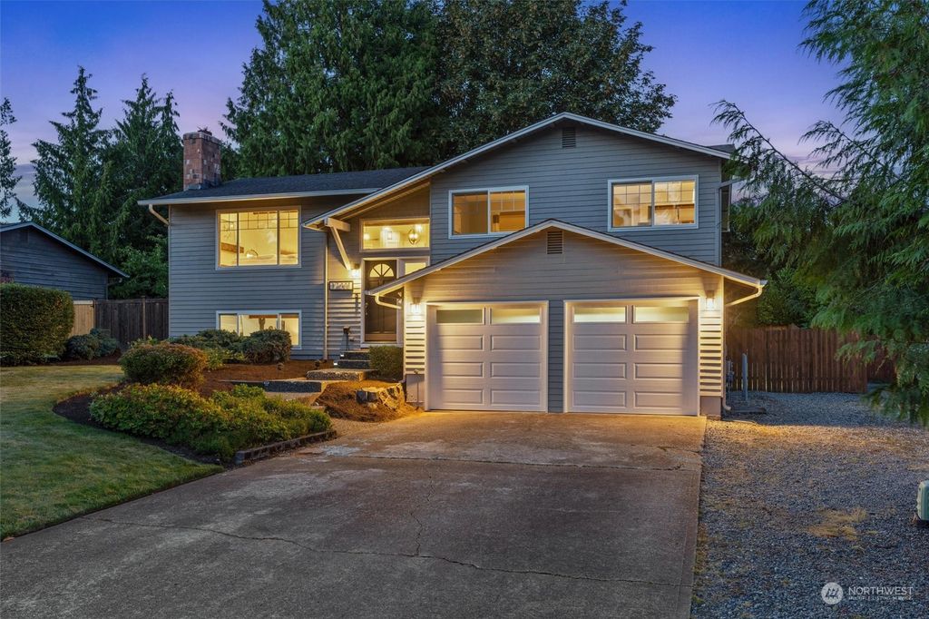 Photo of 17411 30th Drive SE, Bothell, WA 98012 (MLS # 2262272)