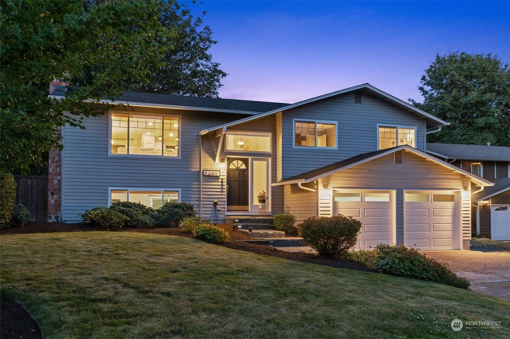 Photo of 17411 30th Drive SE, Bothell, WA 98012 (MLS # 2262272)