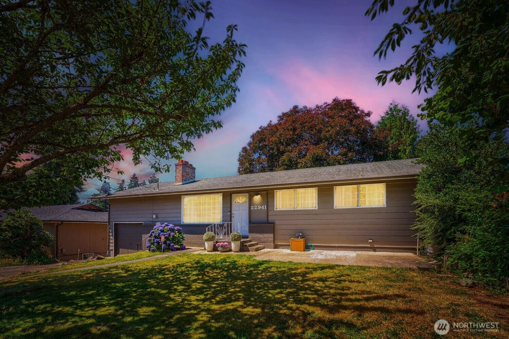 Photo of 22941 105th Avenue SE, Kent, WA 98031 (MLS # 2551651)